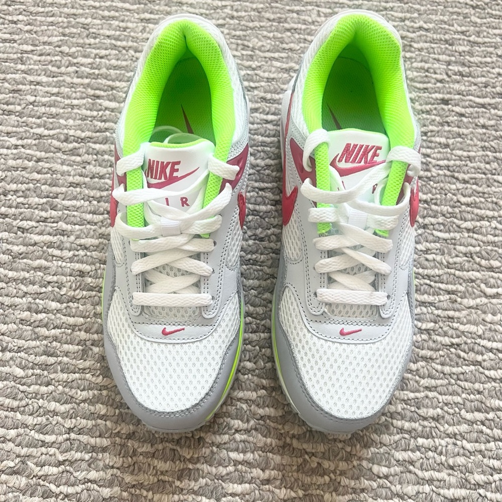 Nike Air Max womens